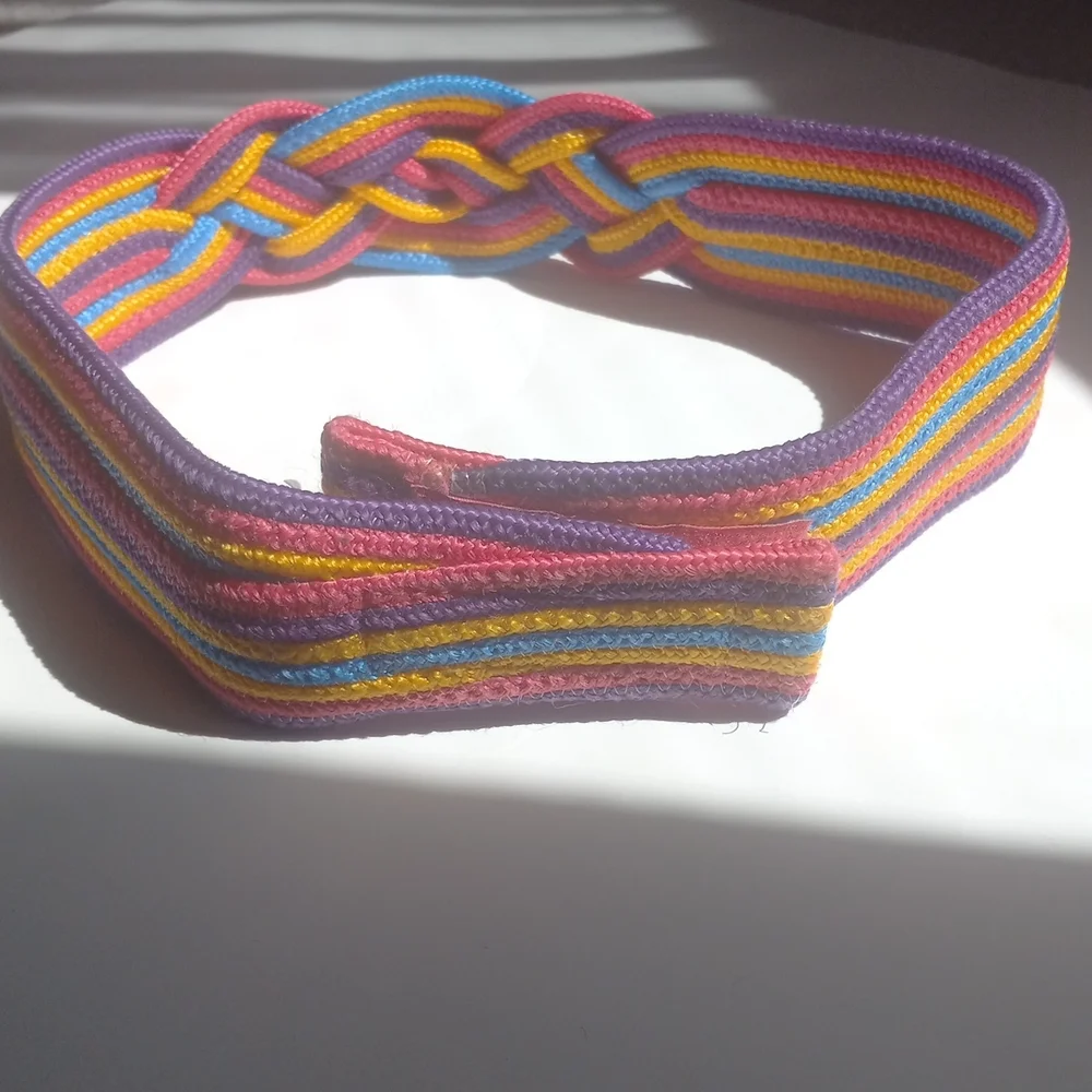 VINTAGE KAREN SCOTT  MULTICOLOR BELT